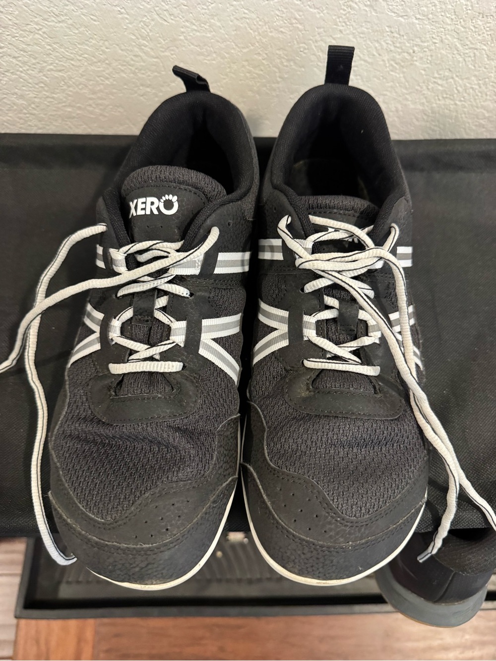 Xero Men's Black Athletic Trainers with Reflective Accents